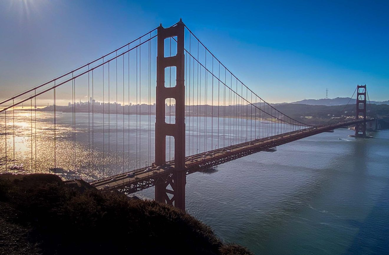 Tom and Franzi - Two Trekking founders on the road